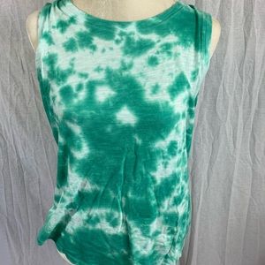 Green tie-dye tank